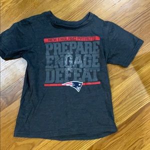 NFL patriots tee boys size 7
